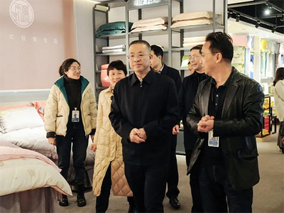 新余市市委常委、市委副書記一行蒞臨雨蘭家紡調研